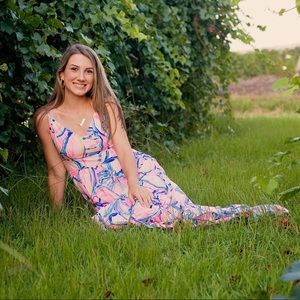 Meet your Posher, Claudia